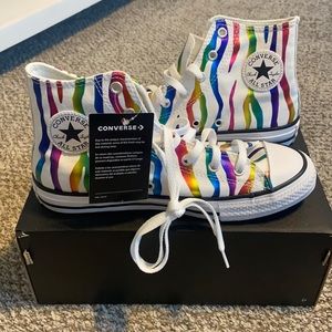 Girls Converse All Star high tops, size 5.  NWT.